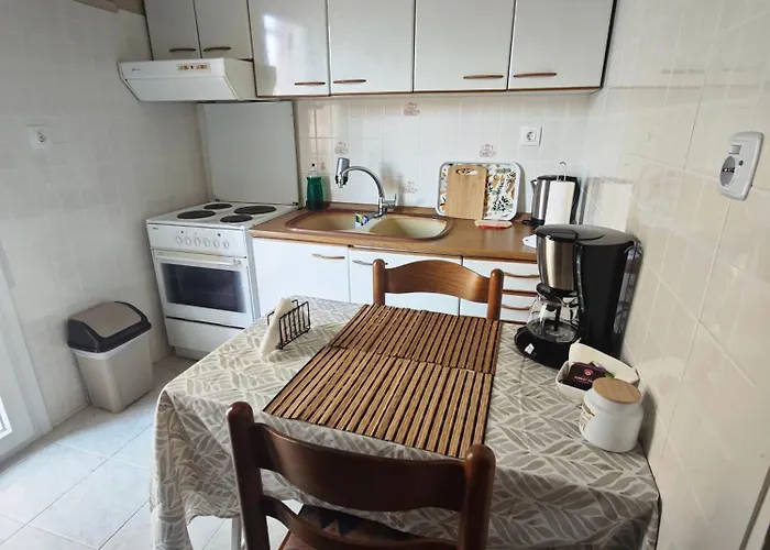 Cozy In The Center *