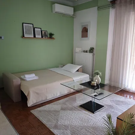 Cozy In The Center *